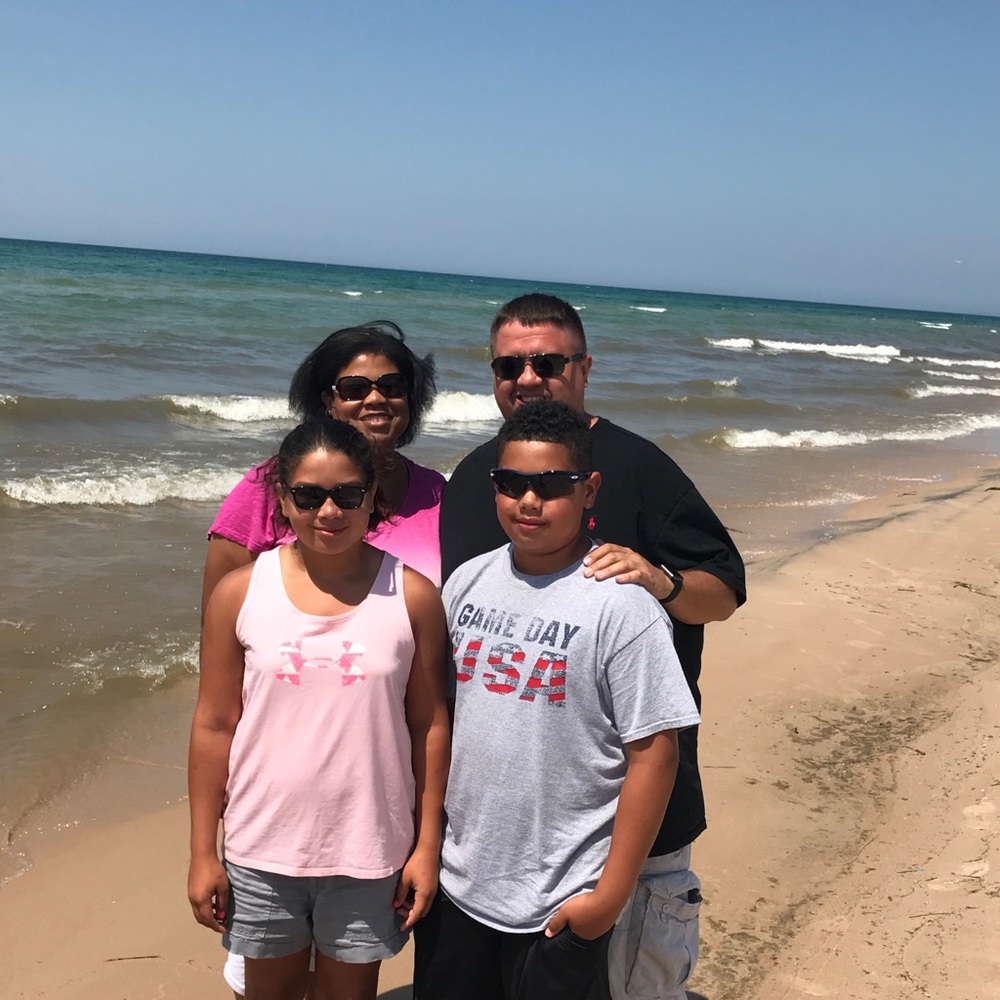 Meet your Posher, Kenzie